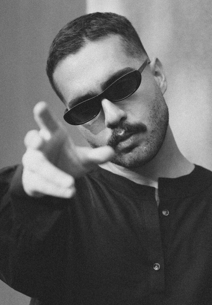 Haamim on stage in live concert